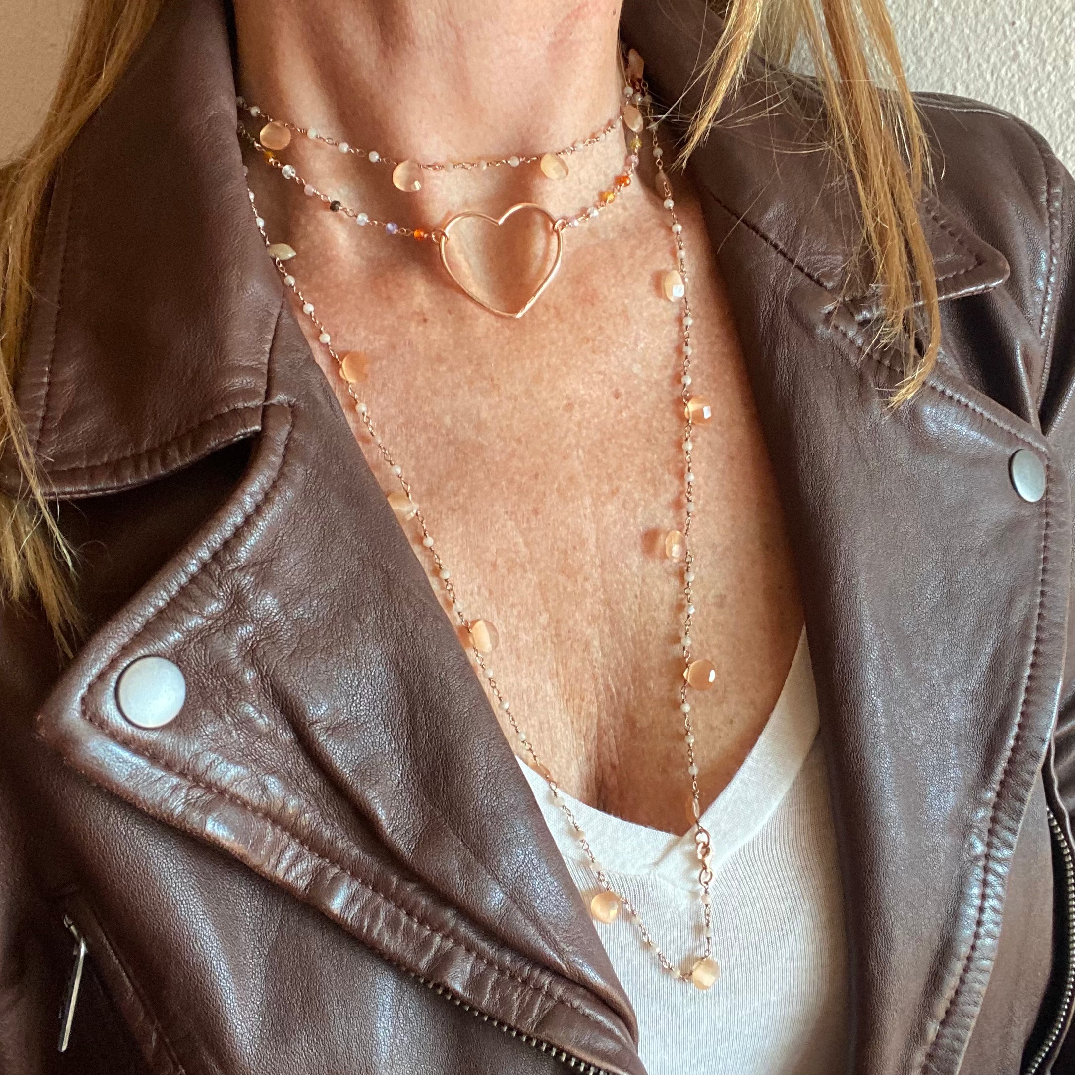 Collana lunga Rosario a Goccia con Corniola e Pietra di Luna
