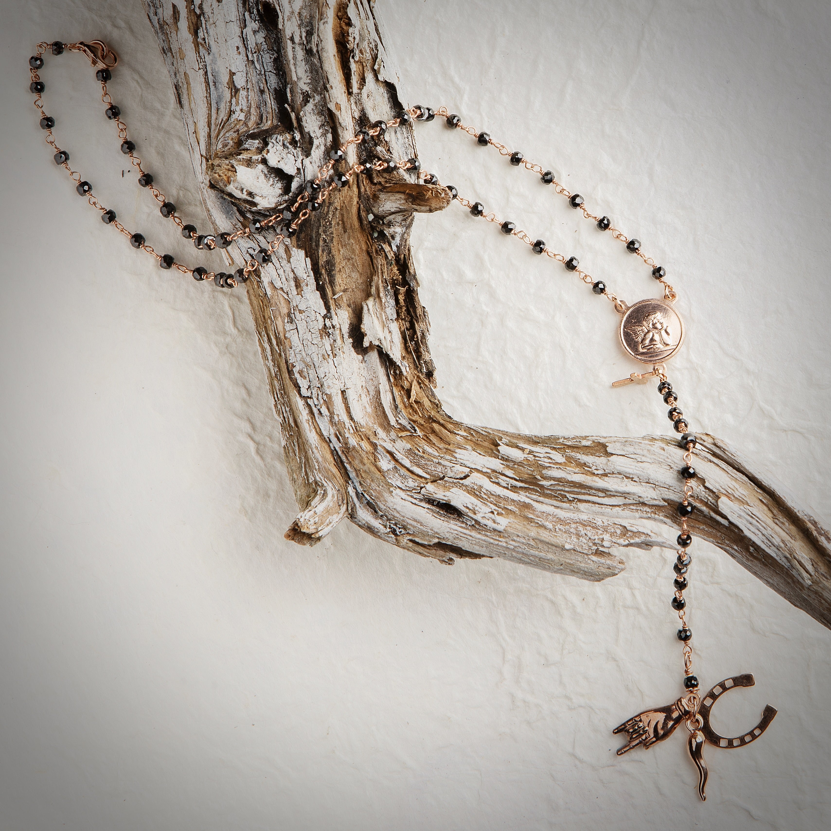 Rosario Amuleto Zircone Nero