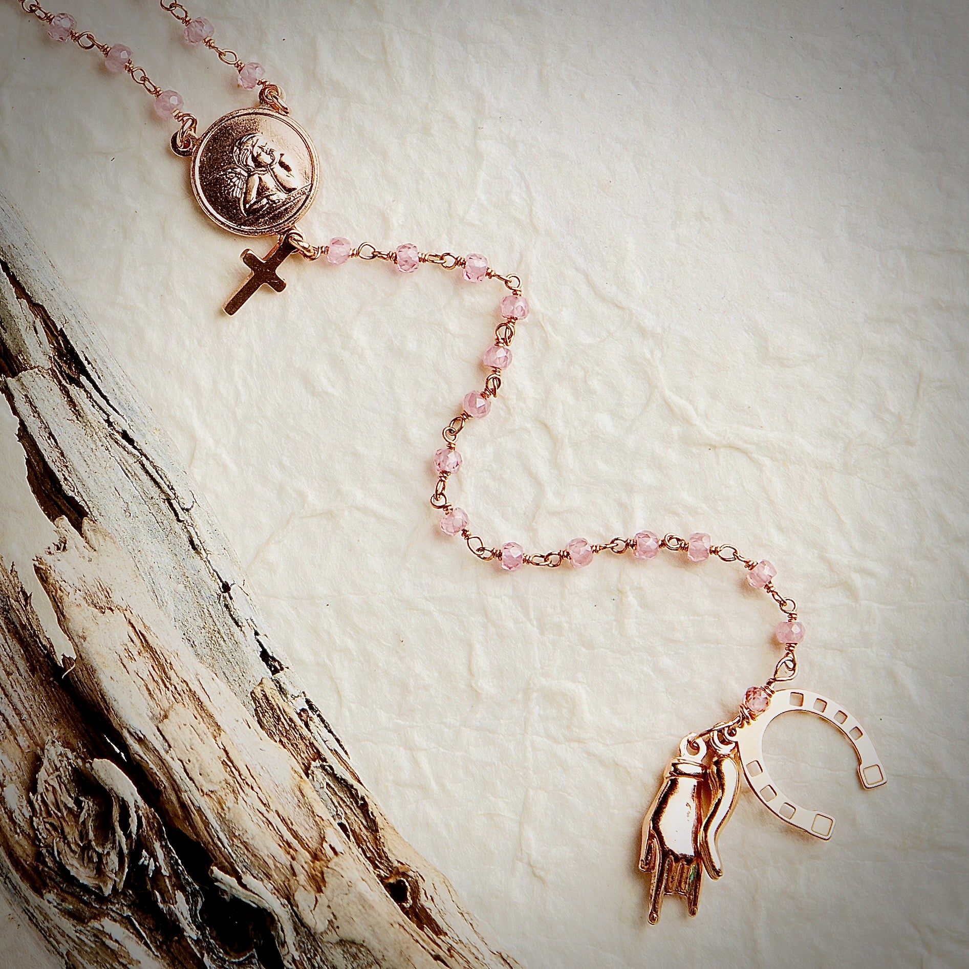 Rosario Amuleto Zircone Rosa